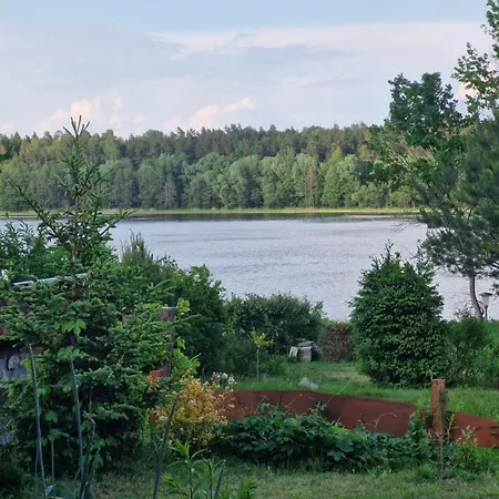 Przytulny Domek Nad Jeziorem Lejlighed *