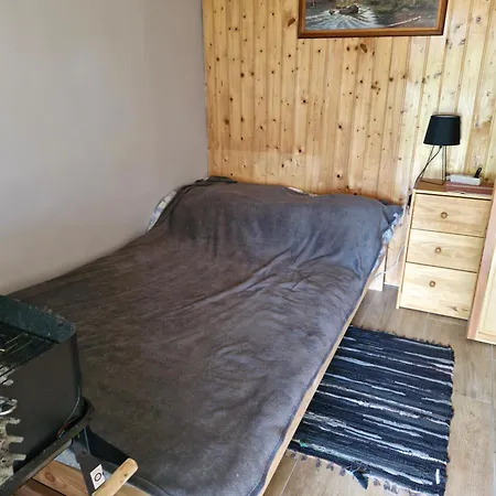 Lejlighed Przytulny Domek Nad Jeziorem